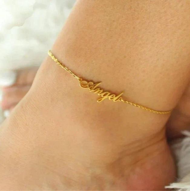 Bracelete personalizado com nome – Use a sua identidade com elegância 